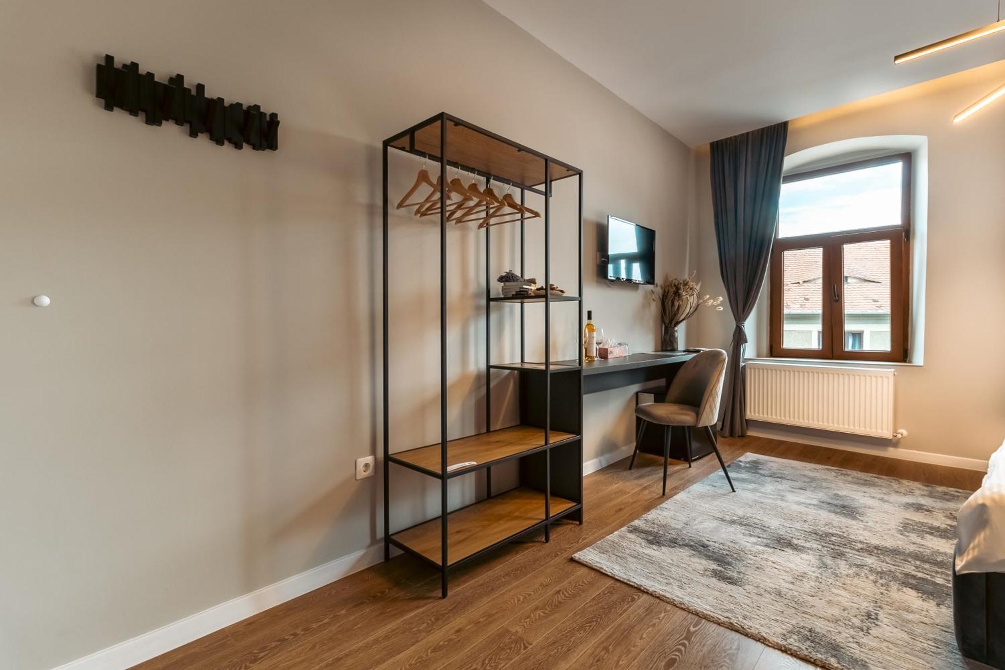 Epic Boutique Hotel Sibiu Luaran gambar