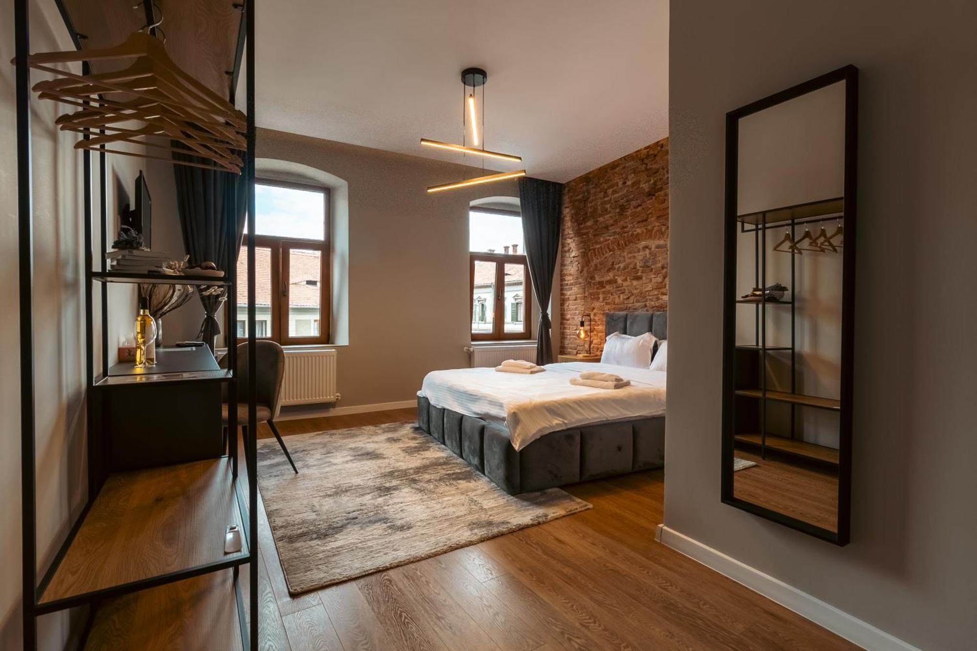 Epic Boutique Hotel Sibiu Luaran gambar