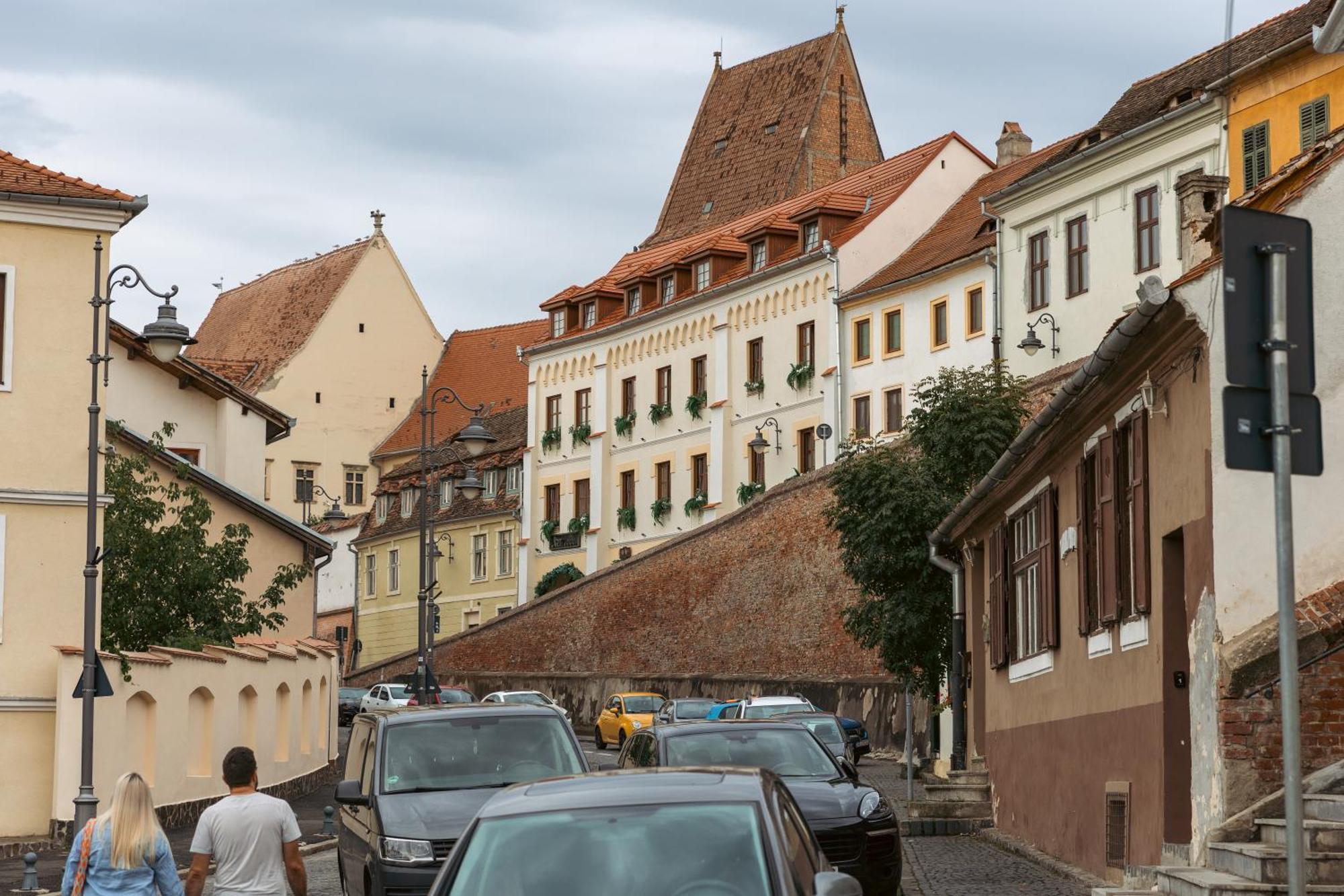 Epic Boutique Hotel Sibiu Luaran gambar