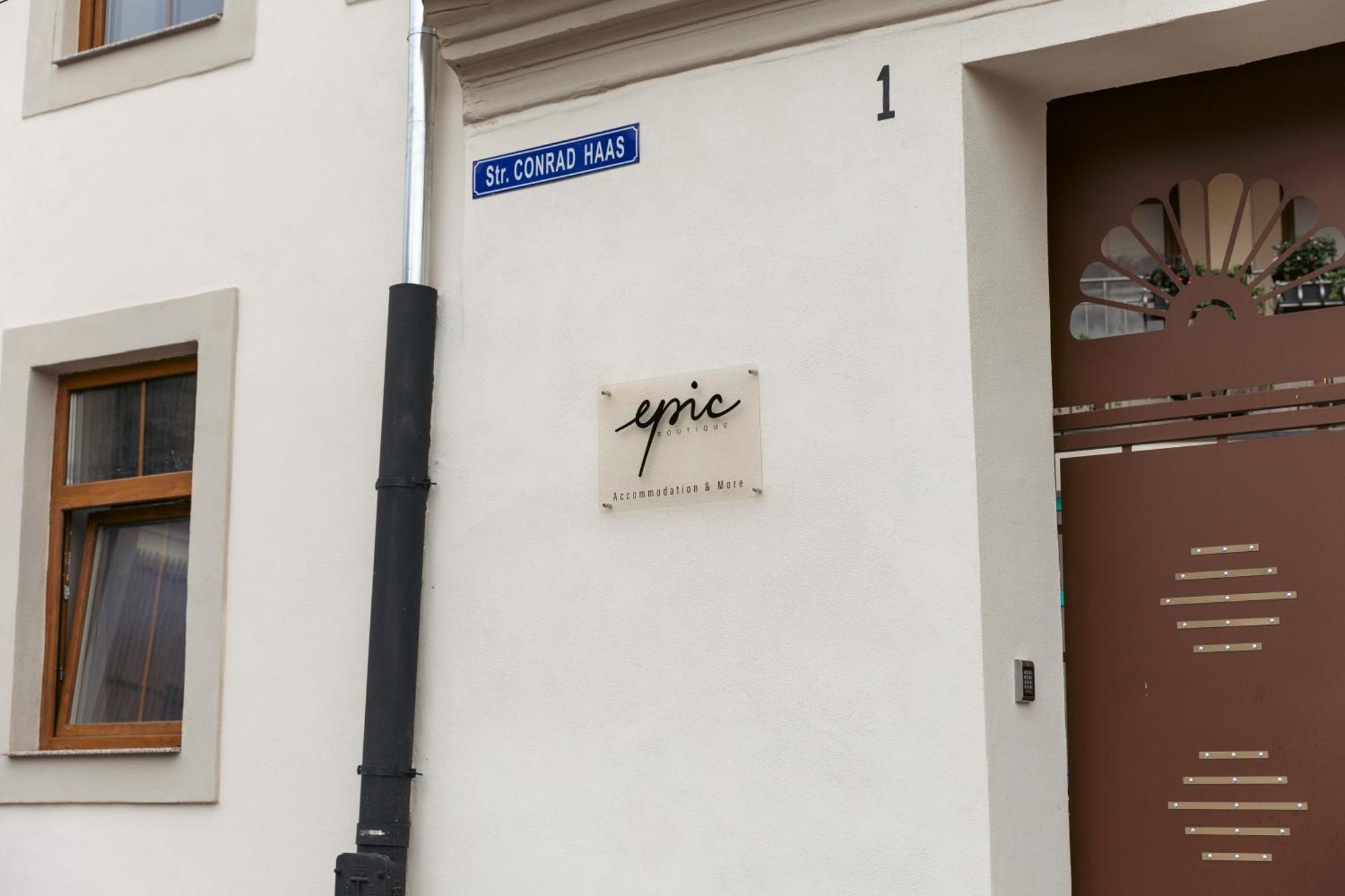 Epic Boutique Hotel Sibiu Luaran gambar